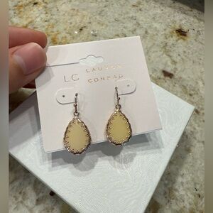 Lauren Conrad Cream Teardrop Earrings